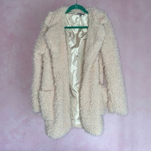 Fuzzy mid length jacket